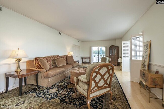 Building Photo - 2 br, 2 bath Condo - 1829 Senate St