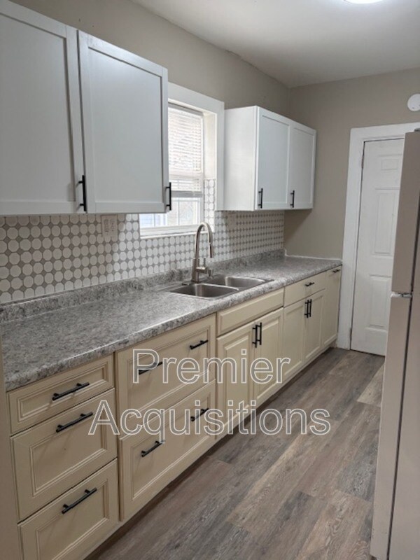 Foto del edificio - 904 Washington Ave