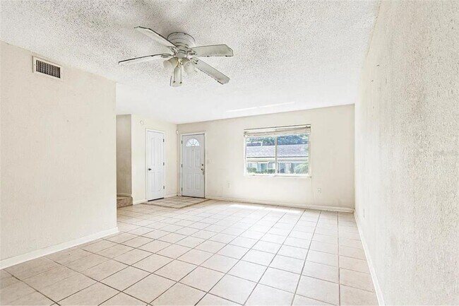 Foto del edificio - 501 SW 75th St