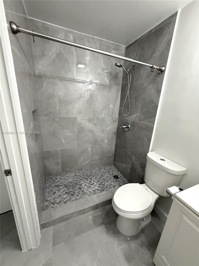 Foto del edificio - 624 Westward Dr