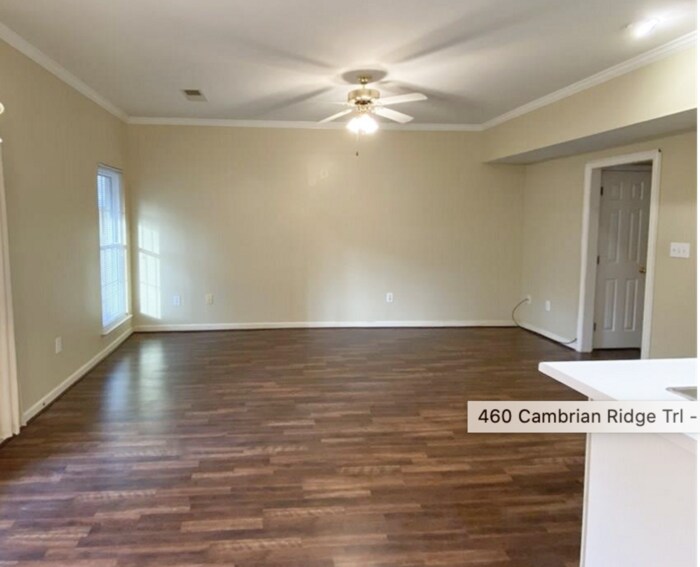 Foto del edificio - 460 Cambrian Ridge Trail