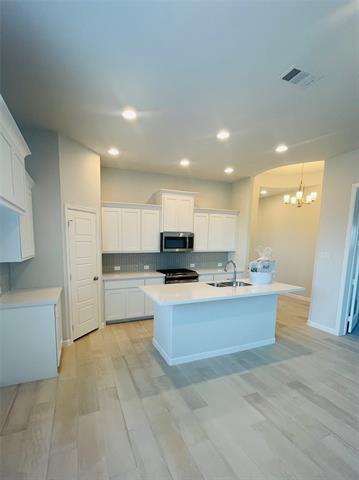 Foto del edificio - 2222 Rothbury Dr