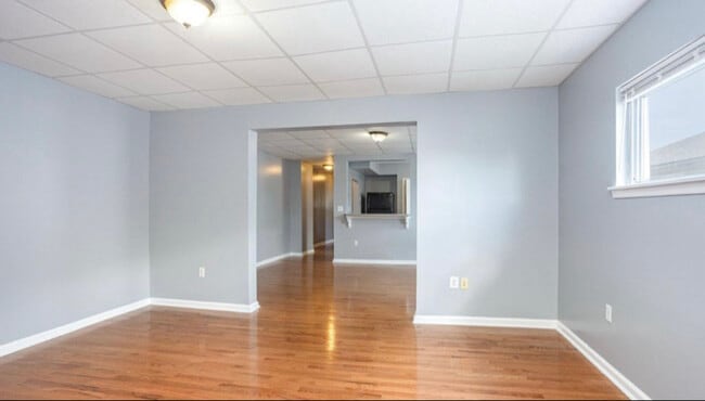 Foto del edificio - 4002 Oakford Ave