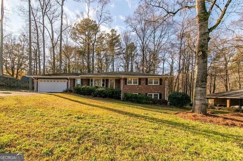 Foto principal - 2805 Pine Hill Dr