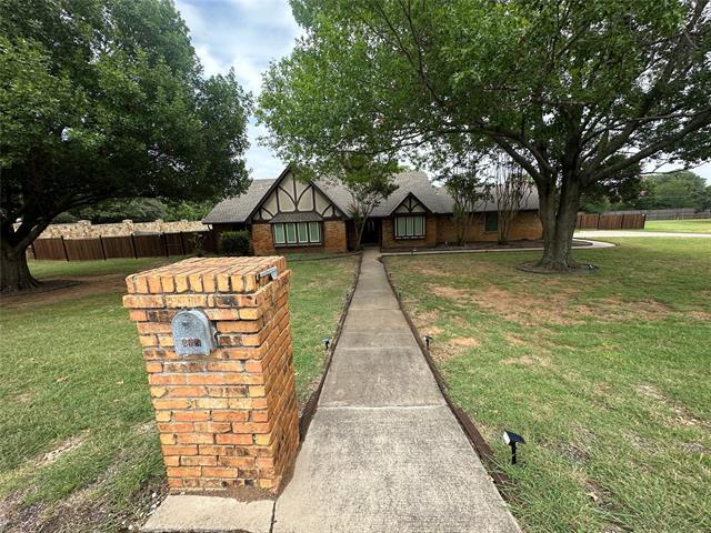 Primary Photo - 205 Westwood Dr