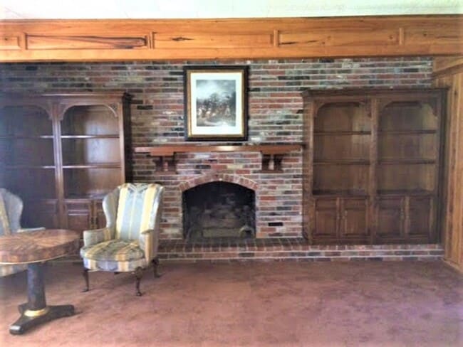 Photo - Great home at entrance of Bocage Jefferson Place Subdivision