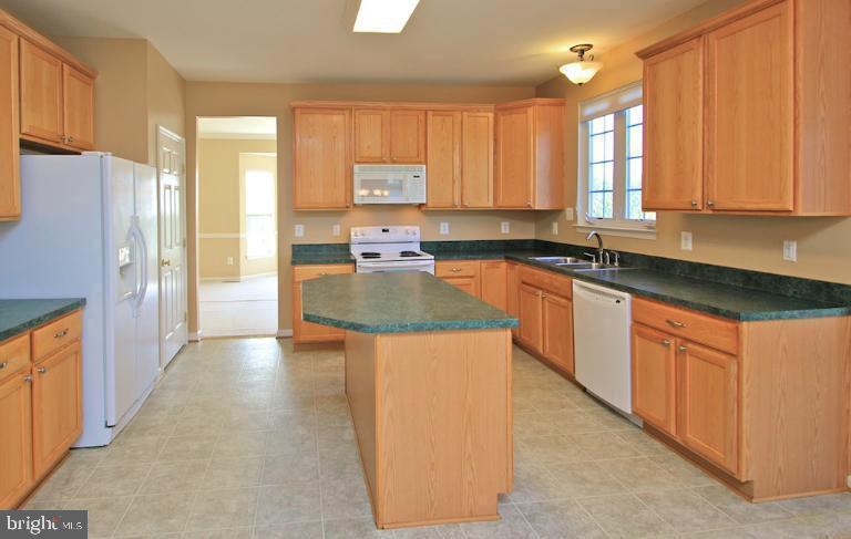 Primary Photo - 3502 Carlyle Ct