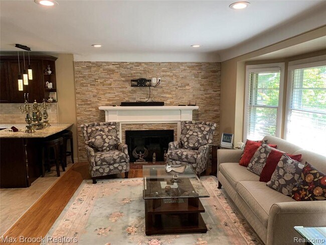 Foto del edificio - 4412 Berkshire Rd