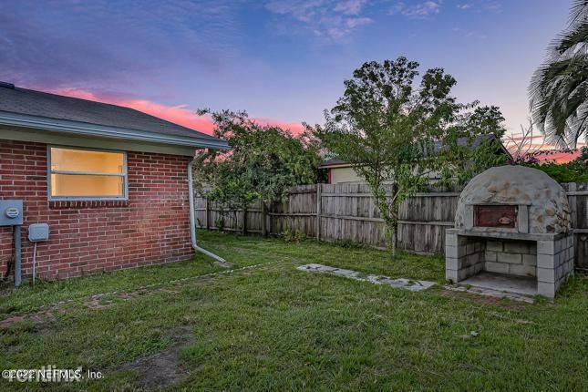 Building Photo - 4 br, 2 bath House - 564 R Cody Dr