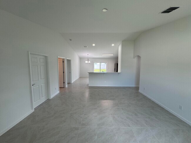 Foto del edificio - 532 SW Buswell Ave
