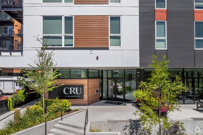 Entrance - Cru at Willows 124