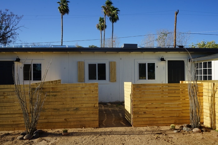 Primary Photo - 2 bedroom townhome newly renovated ready f...