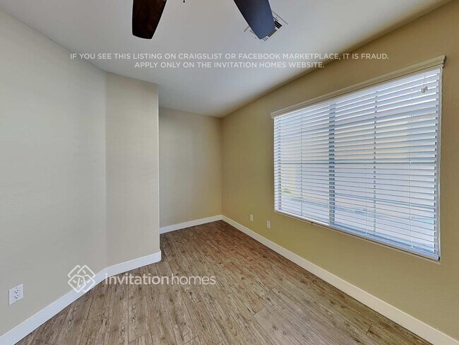 Foto del edificio - 7836 Sedalia St