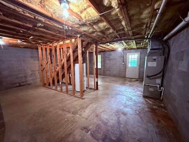 Foto del edificio - 3 Bedroom, 1.5 Bathroom Duplex