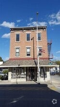 Building Photo - 274 Main St