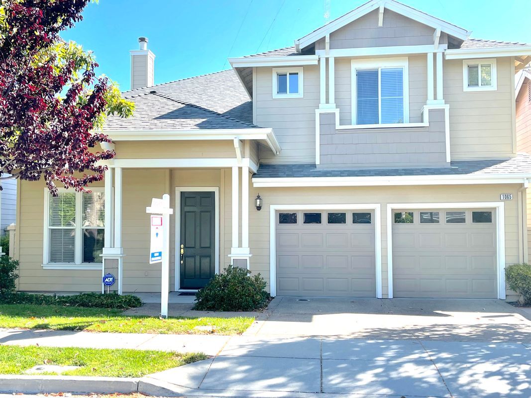 Foto principal - 1065 Rockport Ave