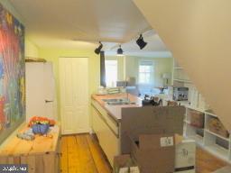 Primary Photo - 15 Lambert Ln