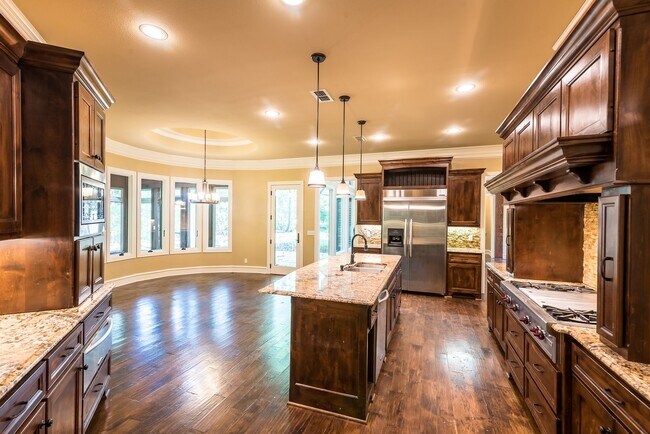 Building Photo - 21220 Gatlinburg Bullard, Tx, 75757