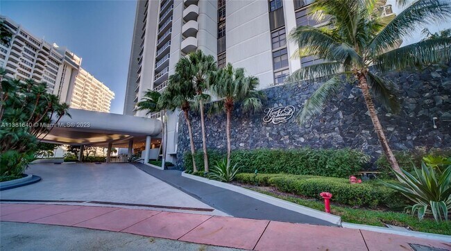 Foto del edificio - 9 Island Ave
