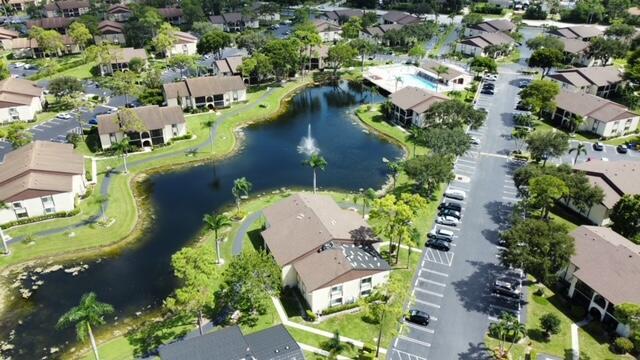 Building Photo - 121 Lake Pine Cir