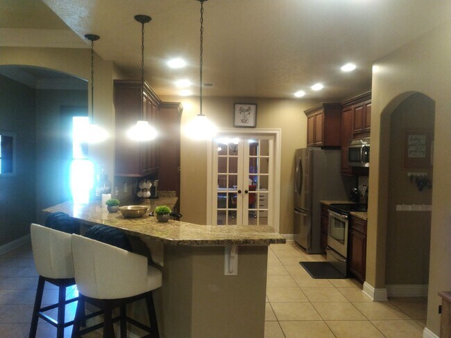 Building Photo - 1258 Harmony Ln