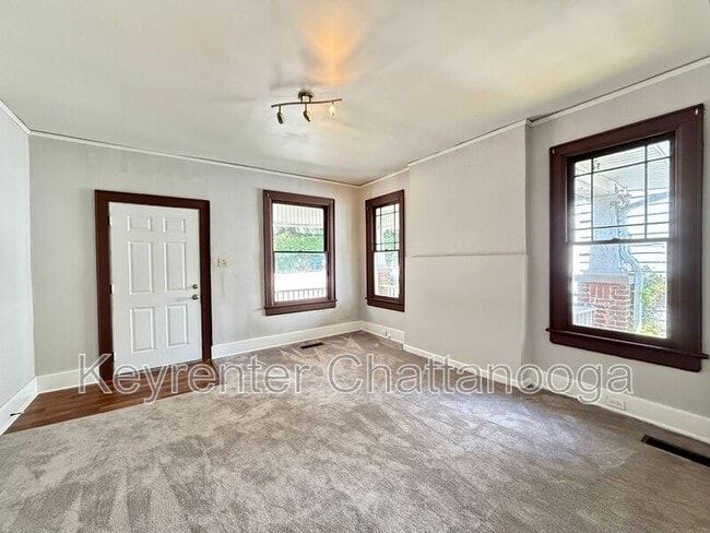 Photo - 112 S Seminole Dr Apartment