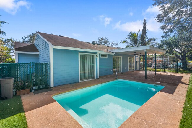 Building Photo - 18321 Jupiter Landings Dr