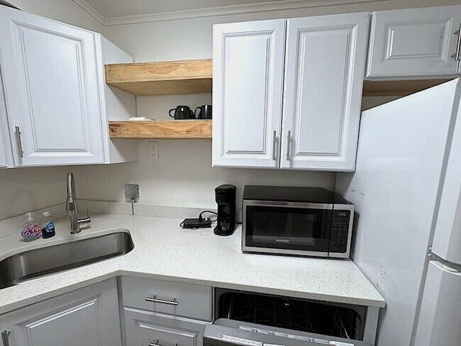 Foto del edificio - 802 S Elm St