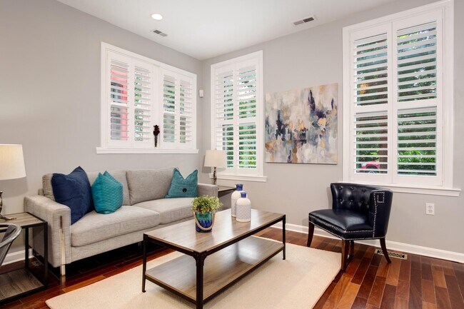 Foto del edificio - 1907 11th St NW