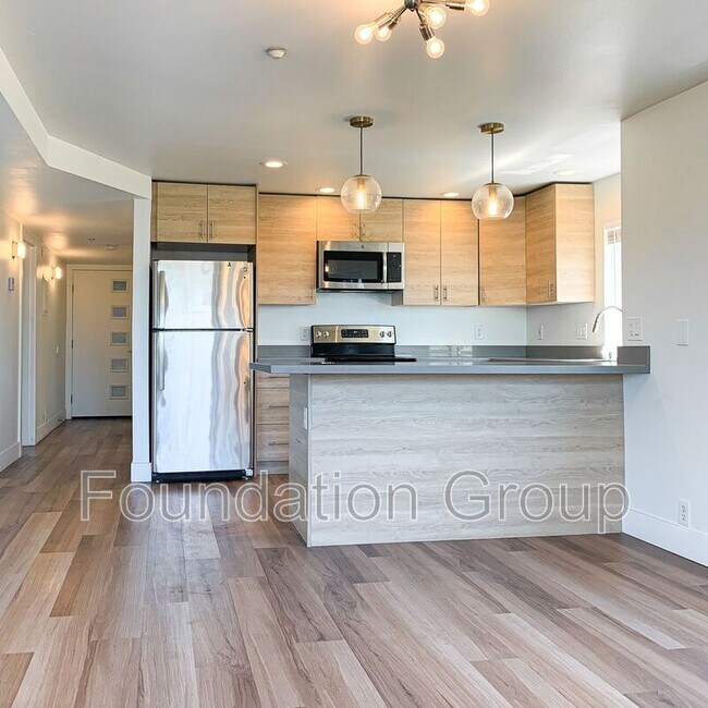 Foto del edificio - 512 Mill Ave S