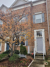 Building Photo - 6030 Lincolnia Rd