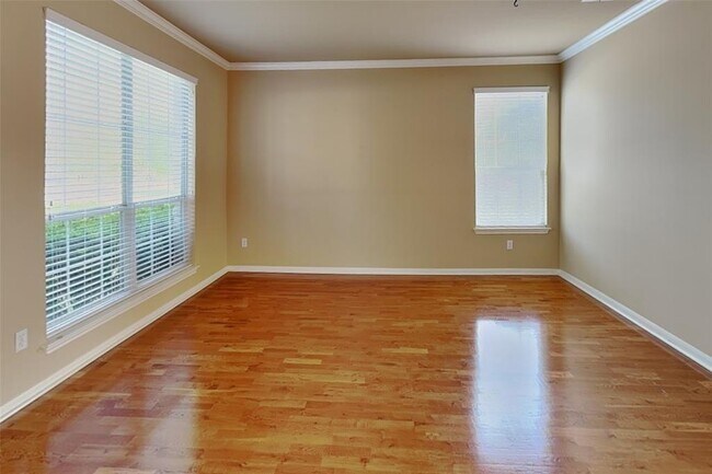 Building Photo - 5301 Cypress Ranch Blvd
