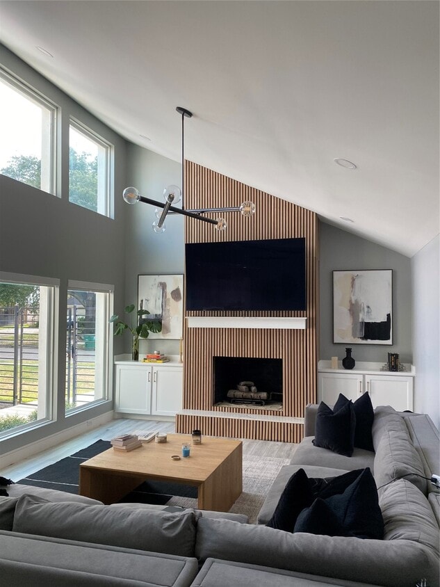 Foto principal - 10710 Shawnbrook Dr
