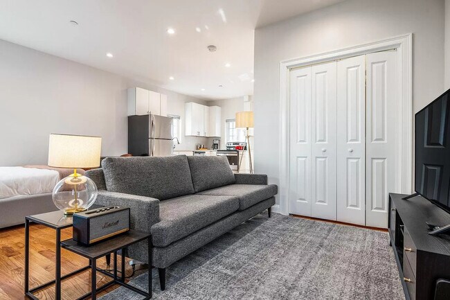 Photo - 309 Sumner St (Boston, MA) Townhome