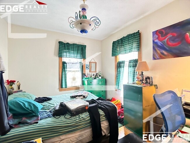 Foto del edificio - HOT BRIGHTON LISTING!!!!