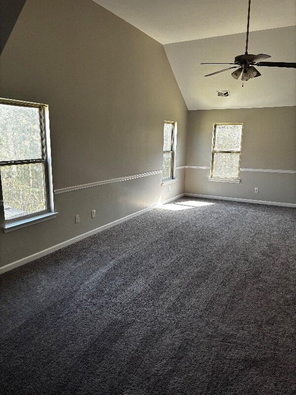 Foto del edificio - 2596 Leland Dr