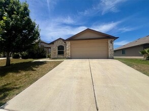 Building Photo - 426 Goddard