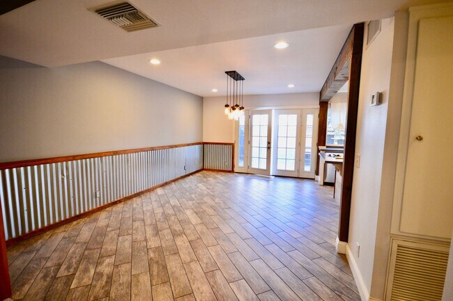 Building Photo - Remodeled Buena Park 2 Bedroom Home