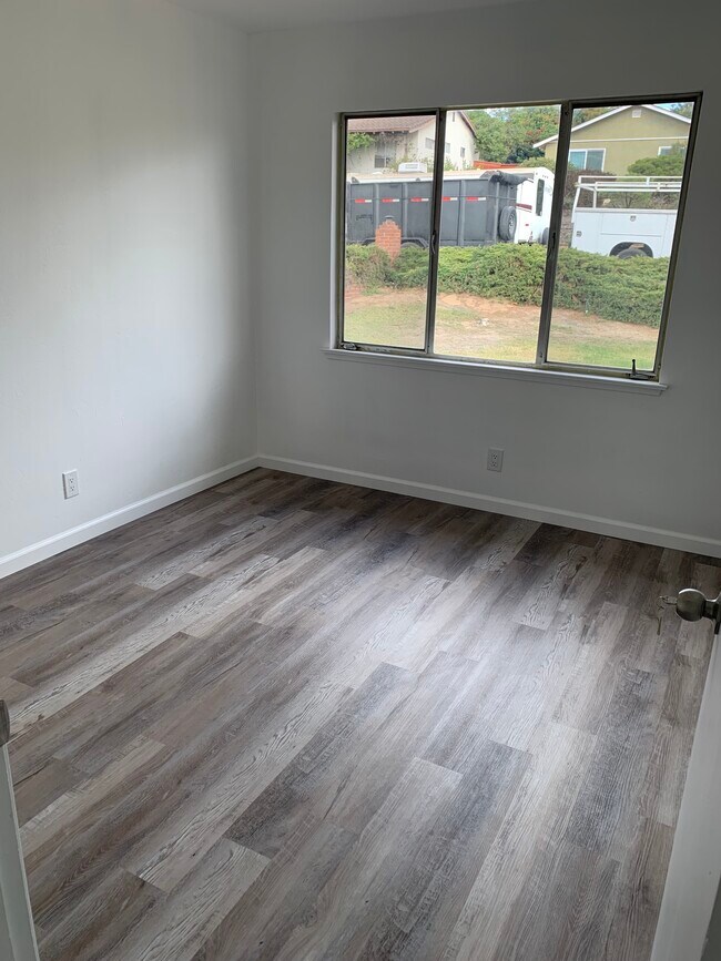 Dormitorio 2 - 3485 Hadley Way