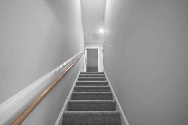 Foto del edificio - 1261 Cross Creek Cir