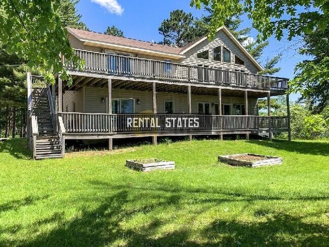 Foto del edificio - 3 bedroom in Tomahawk WI 54487