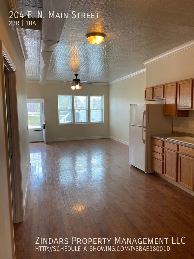 Primary Photo - Large 2 bedroom apartment in Oakwood, IL