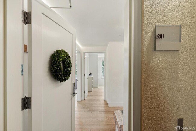 Foto del edificio - 1490 Ocean Ave
