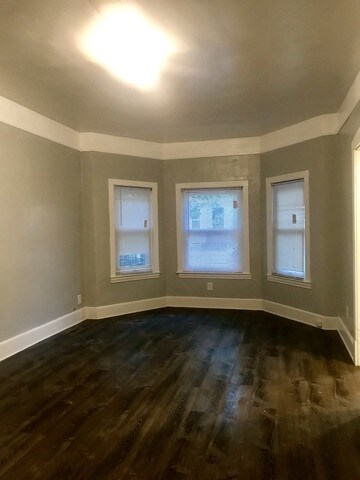 Building Photo - 1635 N Drake Ave