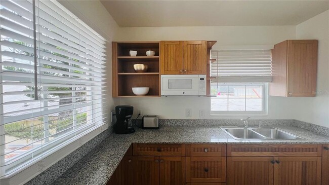 Foto del edificio - 3100 W San Carlos St
