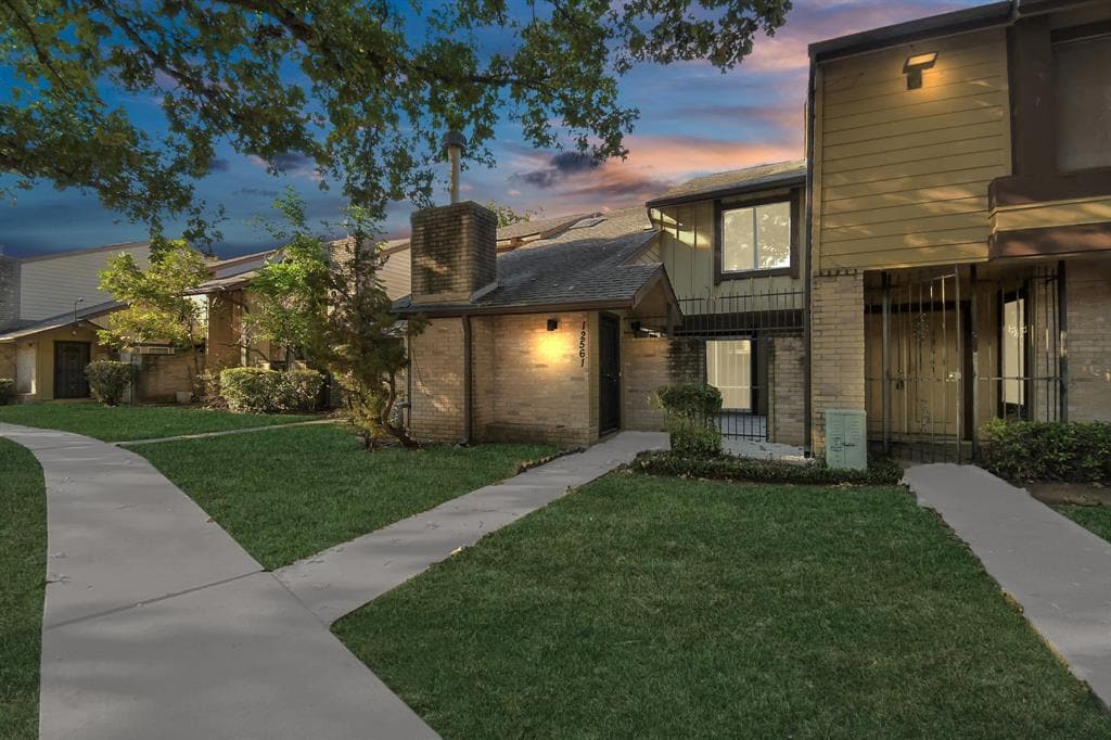 Primary Photo - 12561 Wellington Park Dr