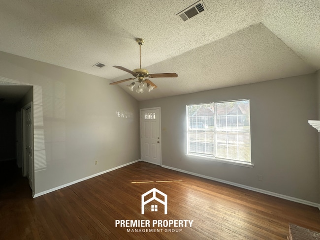 Building Photo - 5315 Timber Ridge Dr