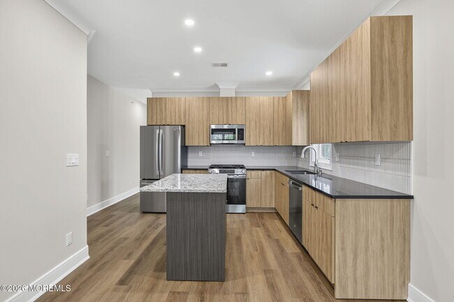 Foto del edificio - 112 Brighton Ave