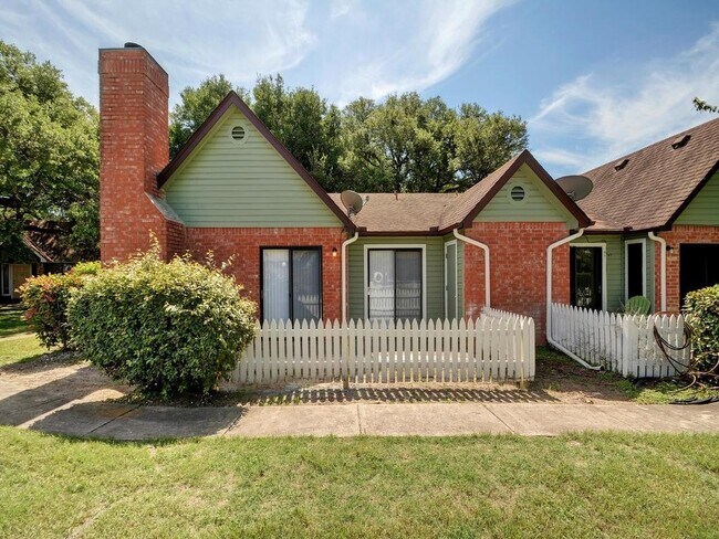 Foto del edificio - 1601 Faro Dr