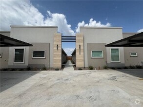 Building Photo - 3308 Duke Ave